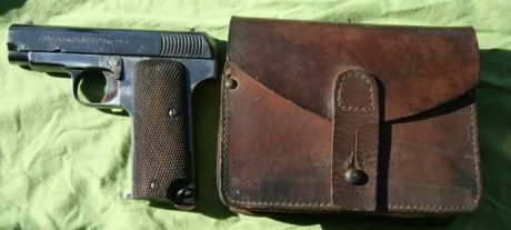 Hace unos días encontré por casualidad en una web extranjera un arma a la venta que hacía muchos años 121