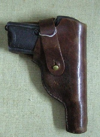 Hace unos días encontré por casualidad en una web extranjera un arma a la venta que hacía muchos años 161