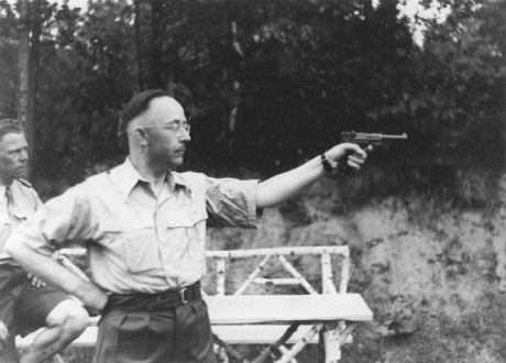 Hace unos días encontré por casualidad en una web extranjera un arma a la venta que hacía muchos años 140