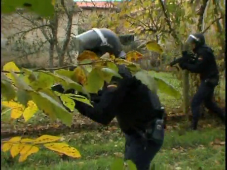 Estamos viendo como la seguridad privada esta tomando funciones en antiguos campos que antes eran coto 111