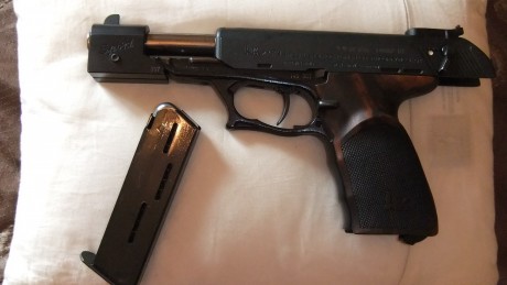 Y por ultimo esta HK 9S , que vamos a decir de esta pistola, creo que ya se ha dicho todo en este foro. 01