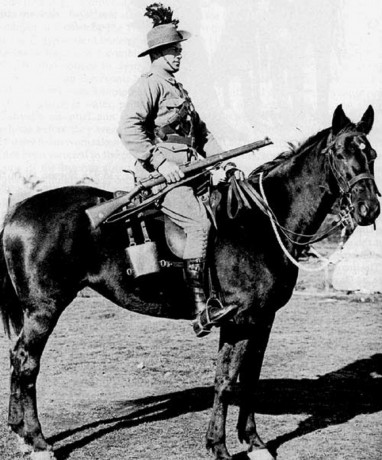 Hace unos días encontré por casualidad en una web extranjera un arma a la venta que hacía muchos años 00