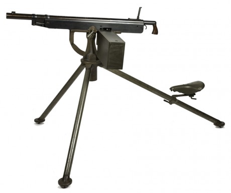 Hace unos días encontré por casualidad en una web extranjera un arma a la venta que hacía muchos años 60