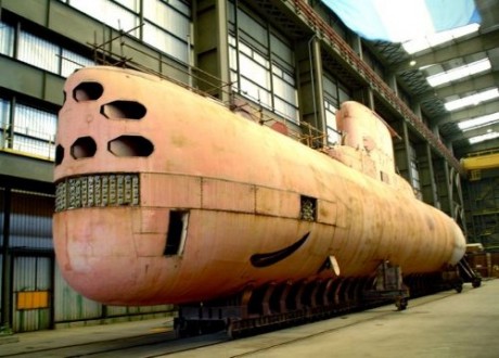  http://www.elconfidencialdigital.com/defensa/083417/el-nuevo-submarino-s-80-pesa-demasiado-navantia-tendra-que-alargarlos-para-garantizar-su-flotabilidad 30