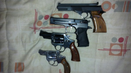 Hola,he abierto este hilo para que todos aquellos que tengais armas Españolas,podais lucirlas aqui con 20