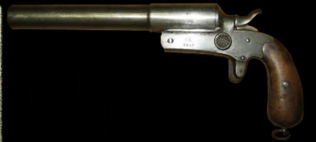 Hace unos días encontré por casualidad en una web extranjera un arma a la venta que hacía muchos años 61