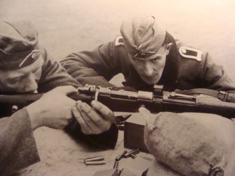 Hace unos días encontré por casualidad en una web extranjera un arma a la venta que hacía muchos años 160