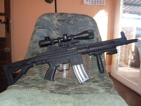 Hace poco me enterado que s.b fábrica bajo licencia los g-36 y usp de hk.
Es cierto, sabéis algo, son 140