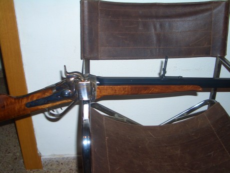 Pues eso, que así de bien tira un SHARPS del Pedersoli del calibre 45/70, con la receta de mi amigo Espriu. 00