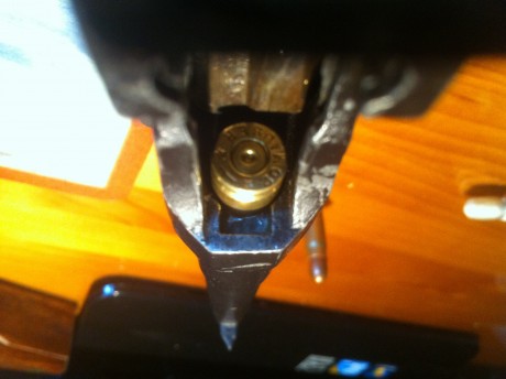 Hola compañeros, como va eso? Recientemente ha llegado a mis manos una pistola del tipo Mauser C-96, por 80