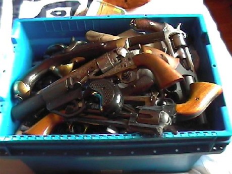  Hilo para colocar fotos, de esas armas de pólvora negra que tanto nos gustan y tenemos bien cuidadas, 51
