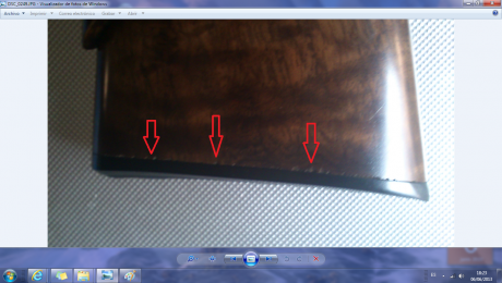 Hola compañeros , he visto en mi escopeta en la culata que es de madera que se ha estillado un poco, y 31