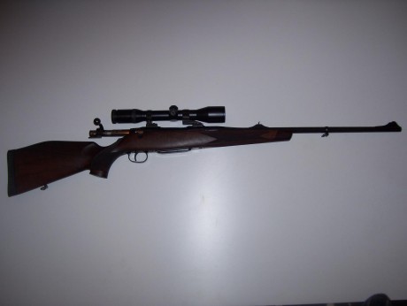 Hola a todos

Vendo rifle Sauer 90 en calibre 375 H&H Magnum , el arma tiene un visor Zeiss Diavari 90