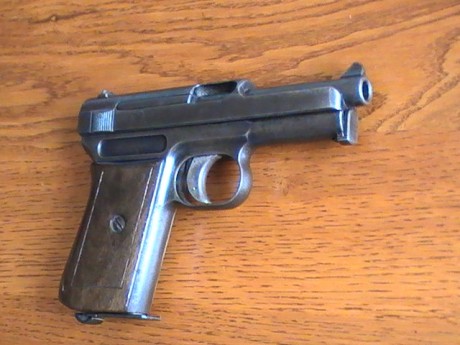 Aquí para poner sus armas de leyendas que son  por  su historia.

Comienzo con mi Sten MK II en 9 mm parabellum, 21