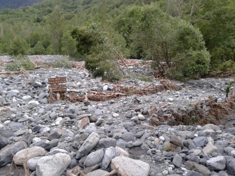 Buenos días.

El pasado martes día 18.06.2013, el agua arrasó el  :evil: Valle de Aran y otros lugares 42