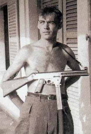 Hace unos días encontré por casualidad en una web extranjera un arma a la venta que hacía muchos años 170
