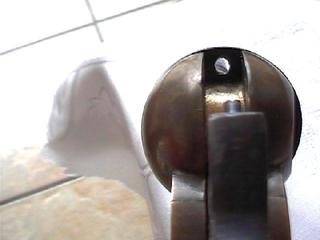 Hola , Alguien tiene un tambor de combersion?que tal es tirar con cartucho metalico con este revolver? 51