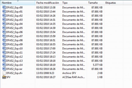 Hola buenas, un amigo me ha pasado un programa que está dividido en archivos word, para unirlo me comentaron 02