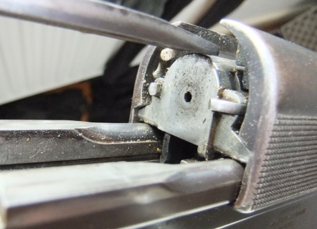  Escopeta Automat System Sjögren. 

Muchos pueden pesar que las escopetas Benelli fueron las primeras 10