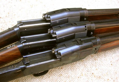  Escopeta Automat System Sjögren. 

Muchos pueden pesar que las escopetas Benelli fueron las primeras 21