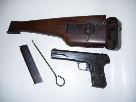 Hace unos días encontré por casualidad en una web extranjera un arma a la venta que hacía muchos años 30