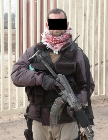 La prestigiosa firma estadounidense  BLACKHAWK! , especializada en el diseño de todo tipo de prendas y 00