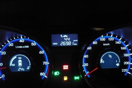 Vuelvo a poner a la venta mi Hyundai IX35

El coche de mi señora esposa y uno de los de la caravana de 11