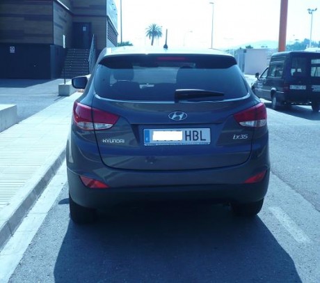 Vuelvo a poner a la venta mi Hyundai IX35

El coche de mi señora esposa y uno de los de la caravana de 10