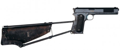 Hace unos días encontré por casualidad en una web extranjera un arma a la venta que hacía muchos años 81