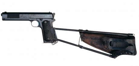 Hace unos días encontré por casualidad en una web extranjera un arma a la venta que hacía muchos años 80