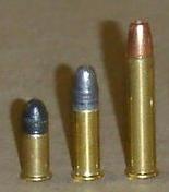 Me encantan los rifles de palanca. No sé si son potentes, ni si son precisos y lo que si sé es que no 40