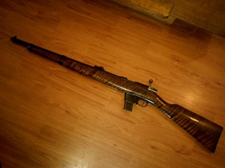 Hace unos meses, antes de navidades me dio por restaurar la madera de la carabina destroyer que tengo. 51