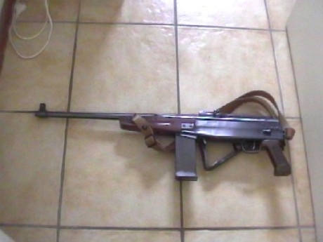 Hace unos días encontré por casualidad en una web extranjera un arma a la venta que hacía muchos años 101