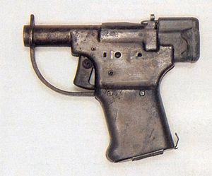 Hace unos días encontré por casualidad en una web extranjera un arma a la venta que hacía muchos años 60