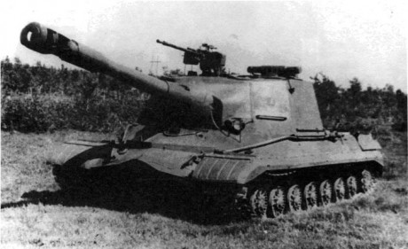 Todos sabemos de la serie  Iósif Stalin , el IS-2 fue un acierto, que mejoraron mucho con el 3, y el 4 10