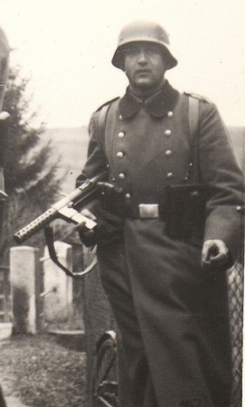 Hace unos días encontré por casualidad en una web extranjera un arma a la venta que hacía muchos años 160