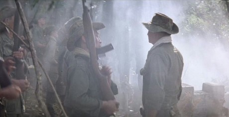 Compañeros,

En vista de las ganas de algunos (Elcafe, Wilcow, Vrakk, etc) por adivinar armas de películas 110