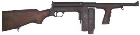 Hace unos días encontré por casualidad en una web extranjera un arma a la venta que hacía muchos años 00