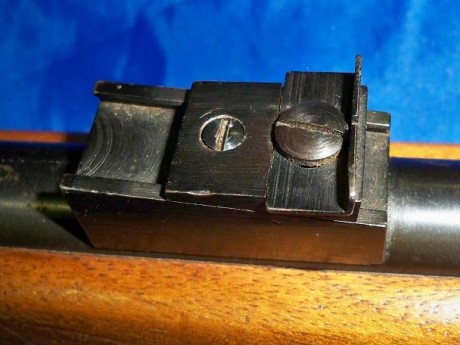 Buenas noches

Bueno, pues aquí teneis la segunda carabina que los gorgojos del foro no me dejaron vender 110