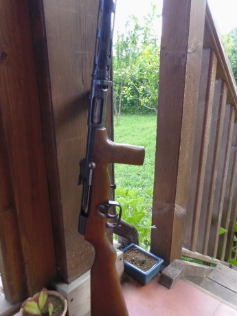 Hola,

Me han regalado un subfusil Coruña inutilizado, perteneció a un amigo fallecido que era yerno de 00