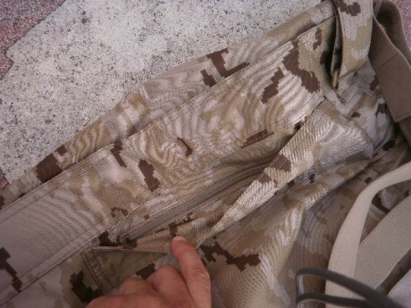 Talla 2 equivale a una M/L .El pantalon sin estrenar y el forro polar y la chaqueta usados en muy pocas 12