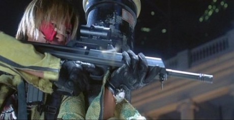 Compañeros,

En vista de las ganas de algunos (Elcafe, Wilcow, Vrakk, etc) por adivinar armas de películas 00