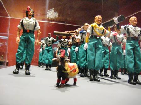 Más de 2.500 personas han visitado hasta la fecha la exposición ‘Muñecos en la Historia. Los Madelman 00