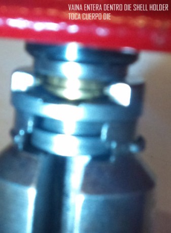 Hola:

me pasa lo siguiente, yo tengo un R700 y un die Forster micrometrico posicionador, recalibro solo 00