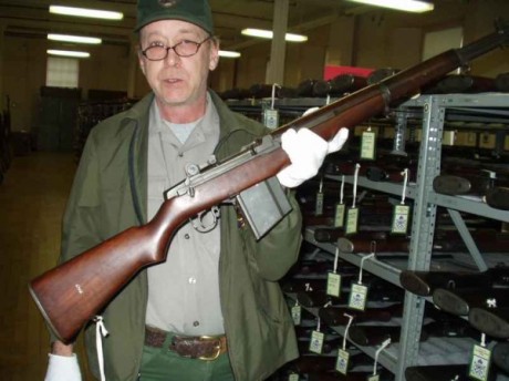 De los nombrados, todos rifles de cerrojo principalmente protagonistas en la 2ª Guerra mundial, ¿Cual 100