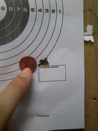 Hola compañeros, esperaría que me pudieran ayudar.

Hola yo tengo una carabina gamo magnum 3000 en el 60