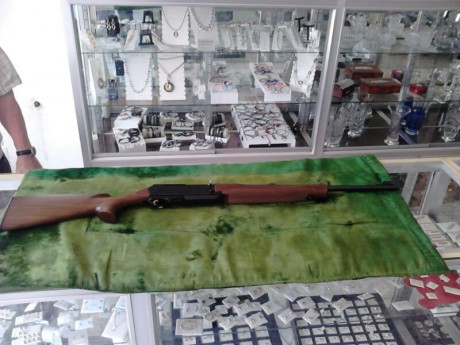 Ya amenacé hace tiempo en el hilo de los Benelli, seguramente es el rifle más extendido en España y cada 90