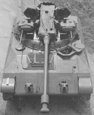 Quisiera destacar el carro ligero T-92 americano.

Tiene toda la pinta de tener dos torres, una con 50 02