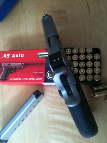   Hola chicos, como veo que falta un sub-foro de esta marca (lo hay de Glock, de 1911's, de Revólveres, 161