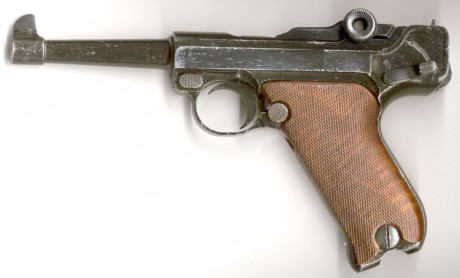 Hace unos días encontré por casualidad en una web extranjera un arma a la venta que hacía muchos años 120